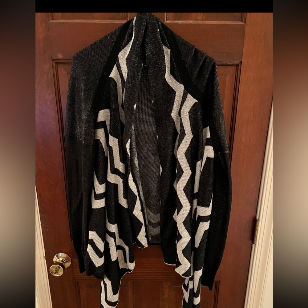 Black and Gray Chevron Women's Sweater